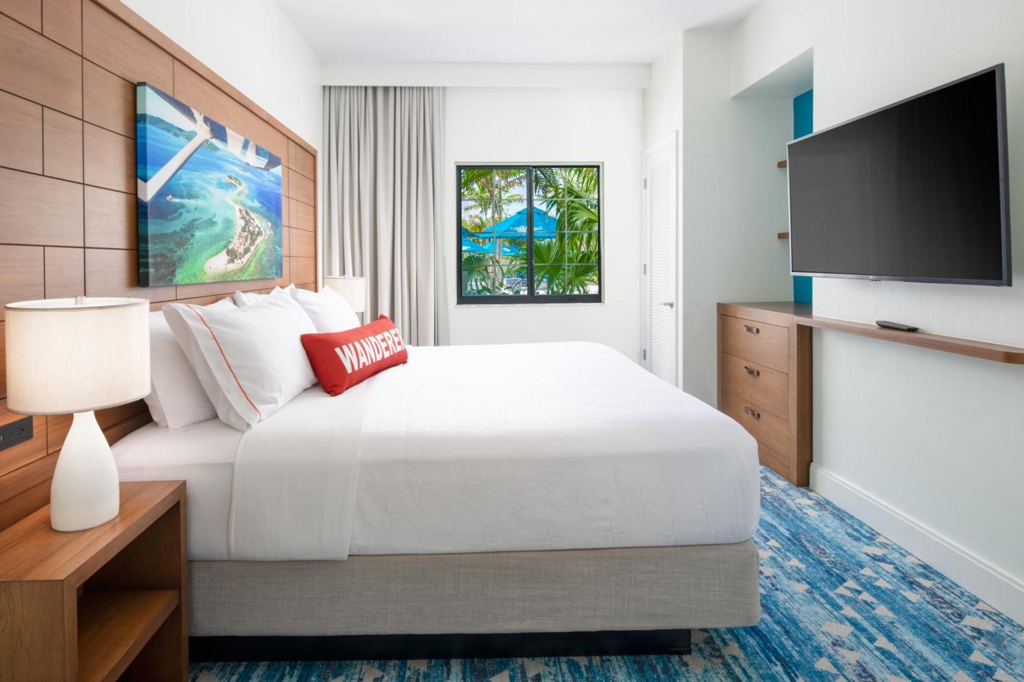 Compass By Margaritaville Hotel Naples Exterior photo